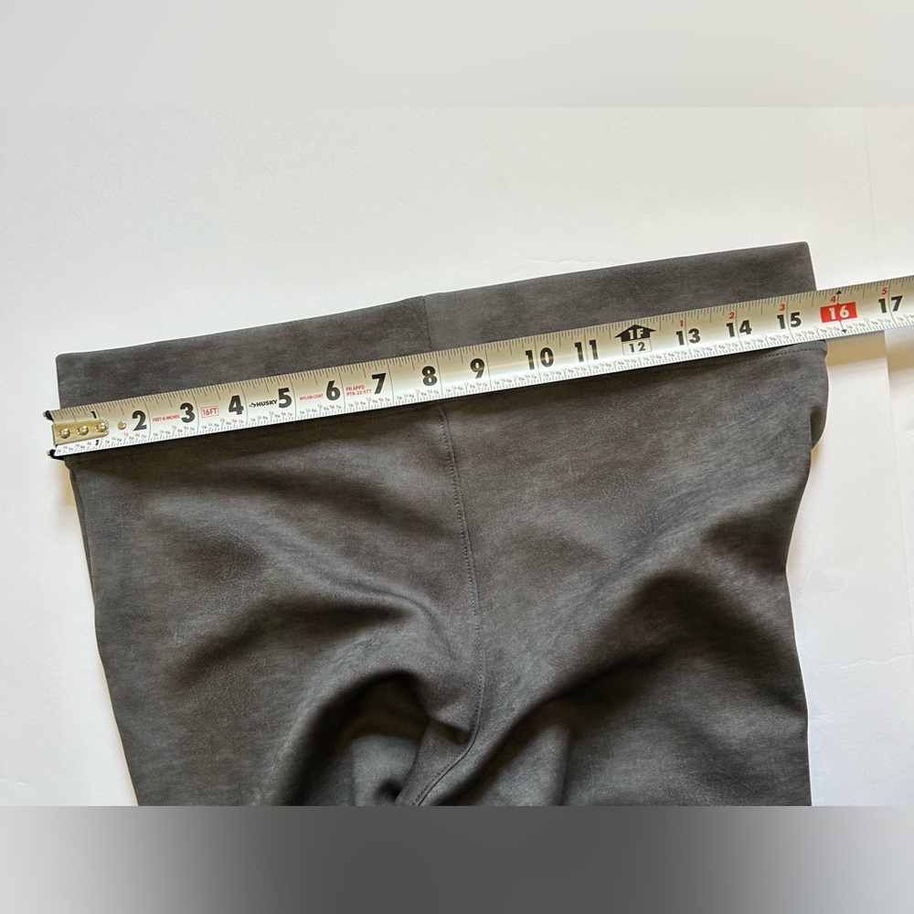 Free People Leggings Zipper Bottom Charcoal Gray 
Size S/P - Picture 8 of 10